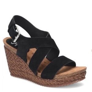 SOFFT Haddison Women's Black Ankle Strap Wedge Heels Size 10 M SF0044921